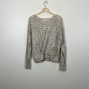 Sundry Womens 2 Long Sleeve Pullover Cheetah Print Lightweight Twist Front Top